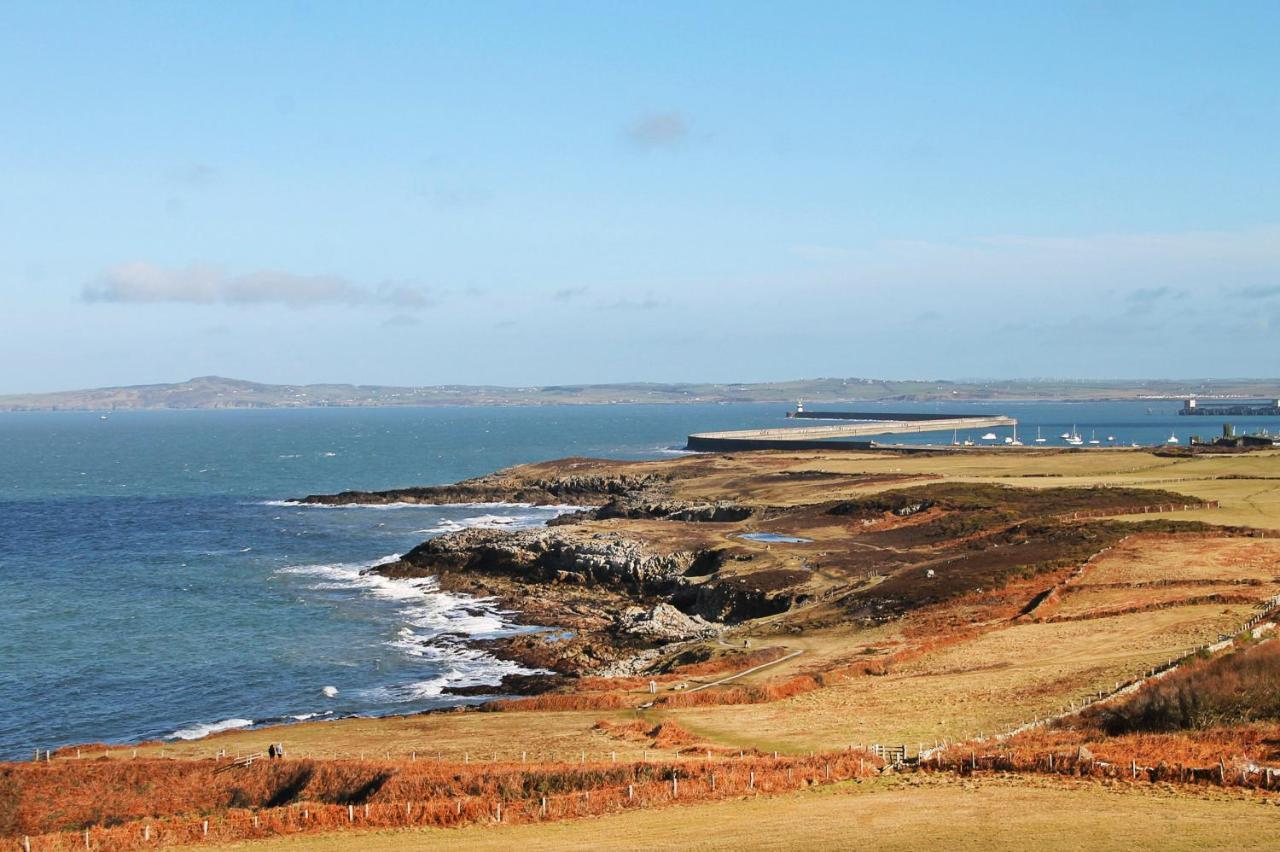Swn Y Nant Villa Holyhead Eksteriør billede