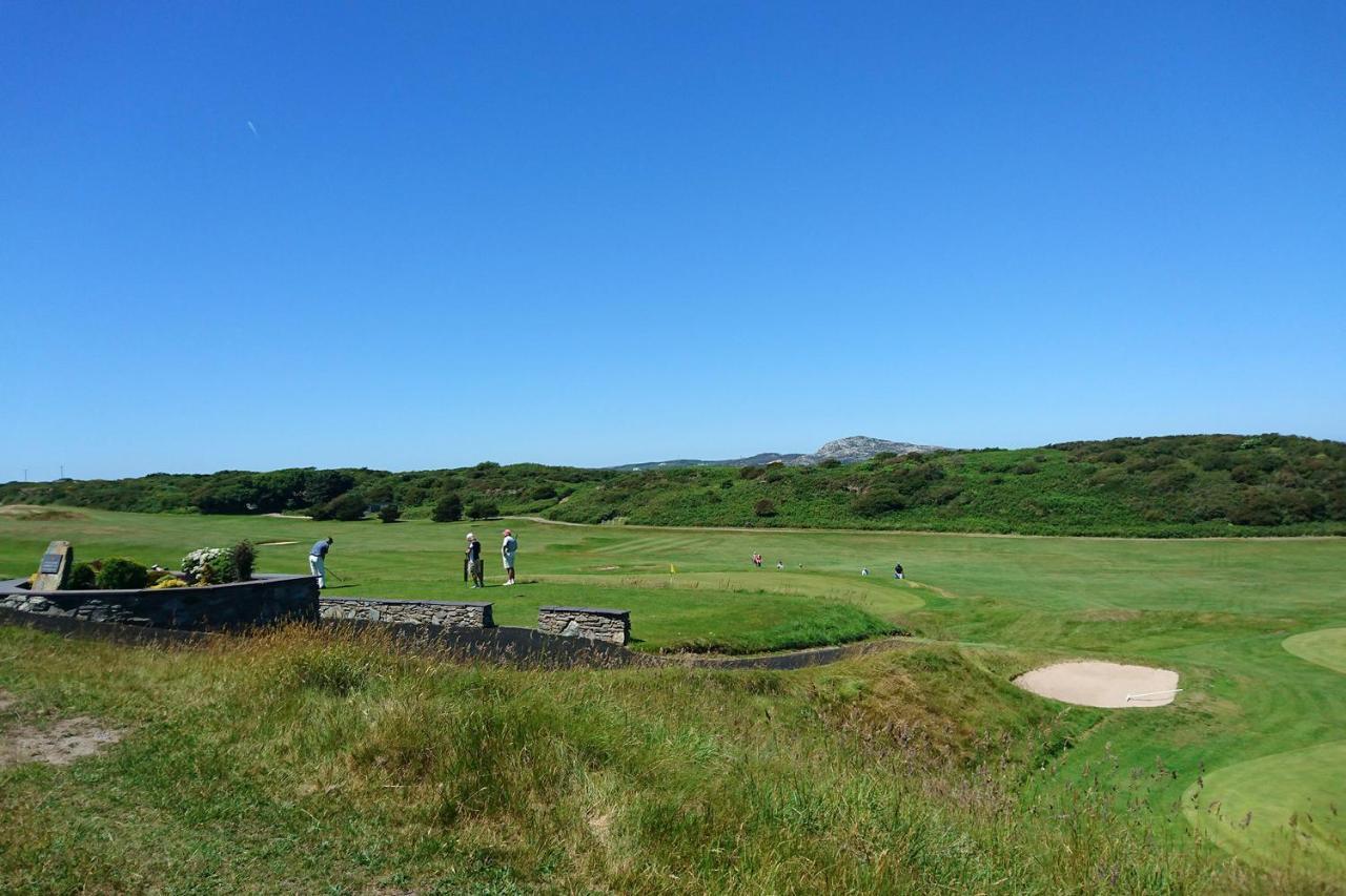 Swn Y Nant Villa Holyhead Eksteriør billede